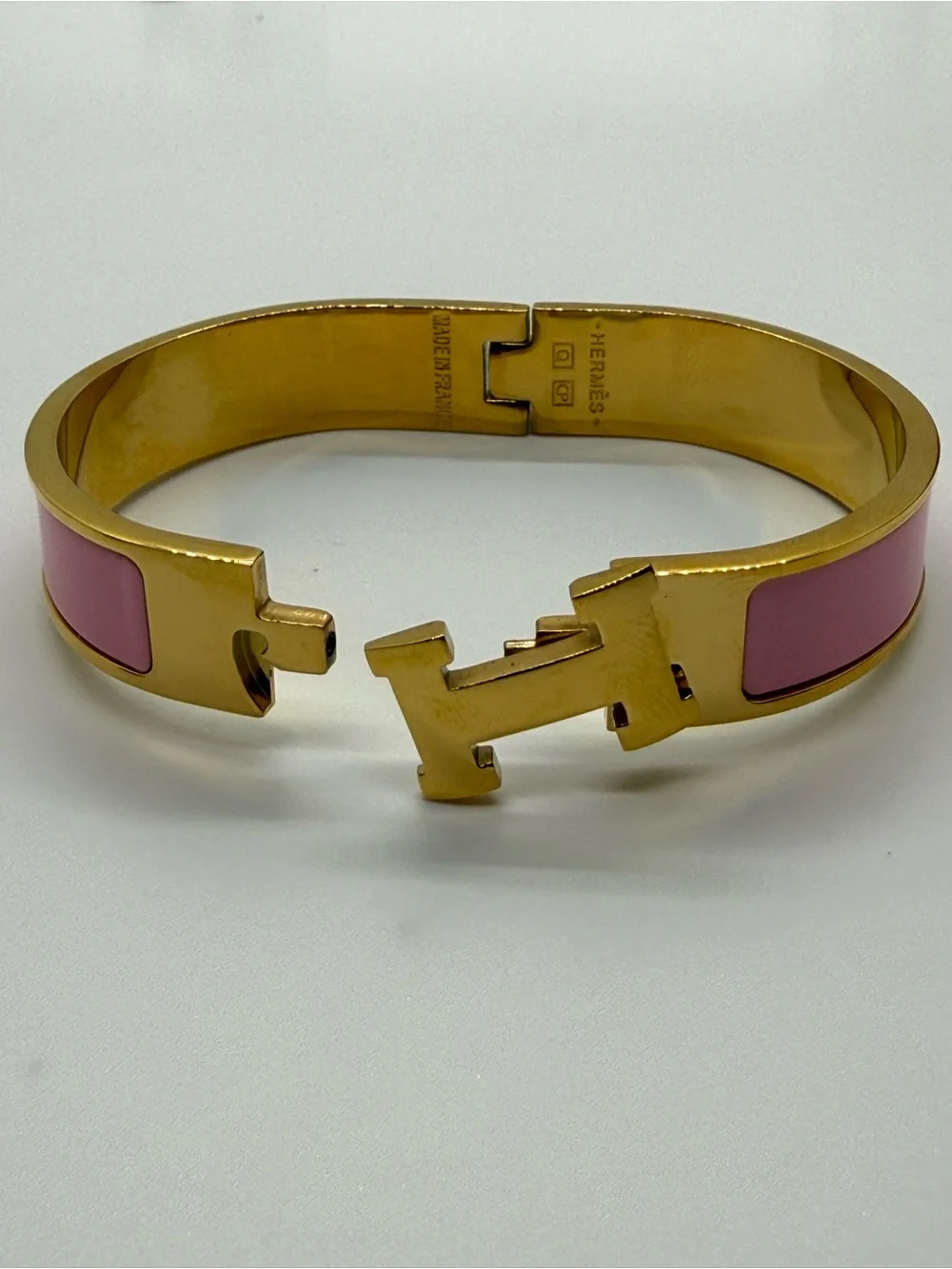 HERMÊS Clic H Bracelet - Picture 6 of 12